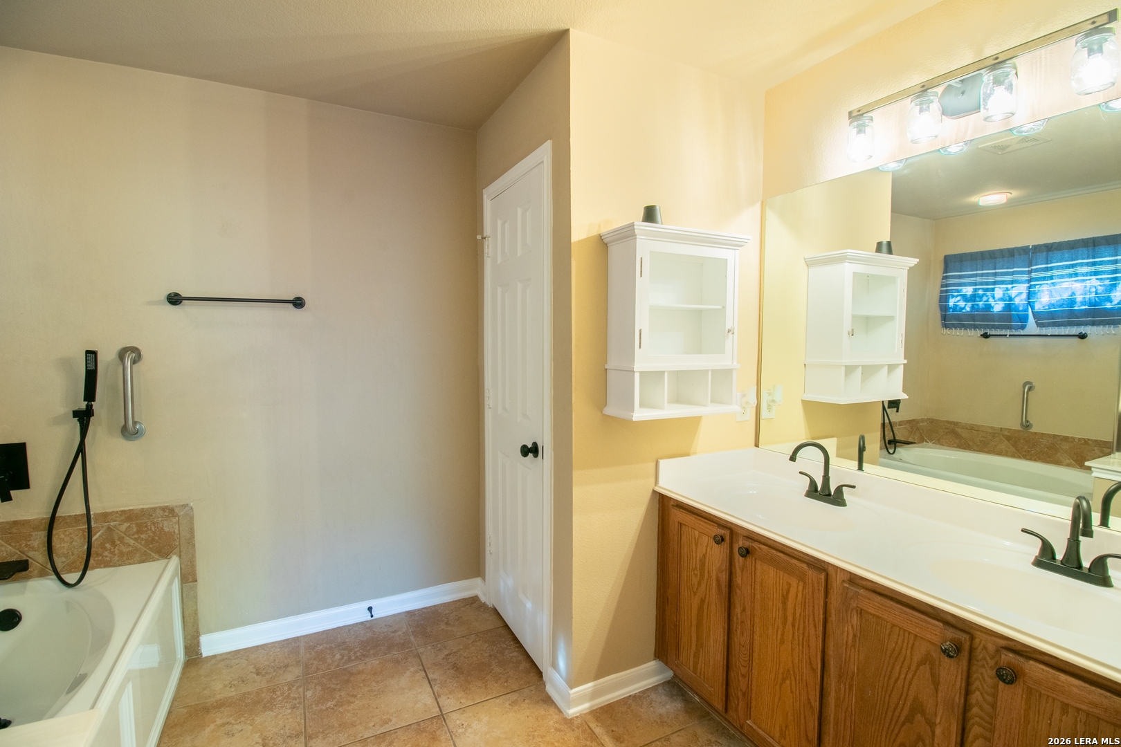 1210 Mineral Hills San Antonio TX 78260