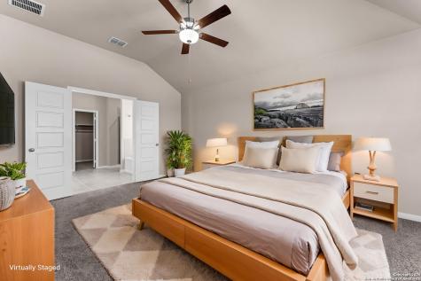 1041 Eagle Crossing Seguin TX 78155