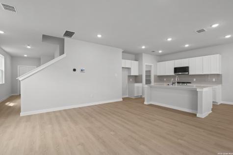 4351 Hobbiton Way New Braunfels TX 78130