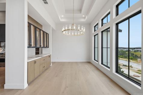9651 Lenox Hill San Antonio TX 78255