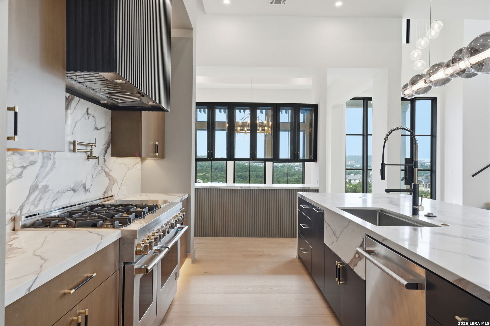9651 Lenox Hill San Antonio TX 78255