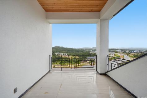 9651 Lenox Hill San Antonio TX 78255