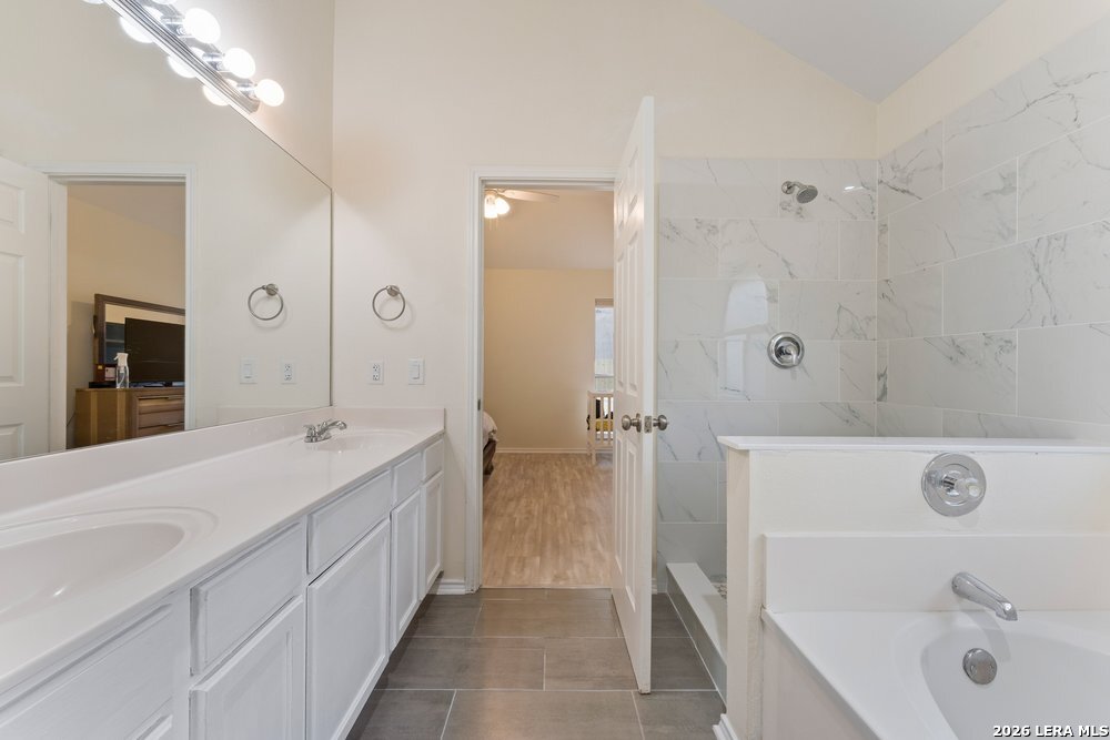 18 Dallari San Antonio TX 78216