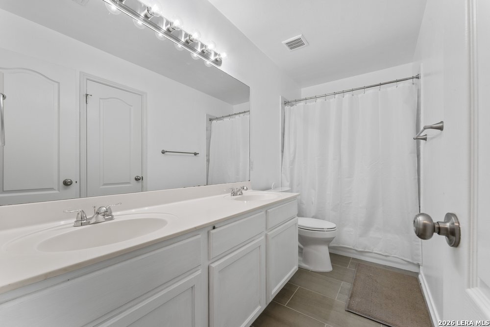 18 Dallari San Antonio TX 78216