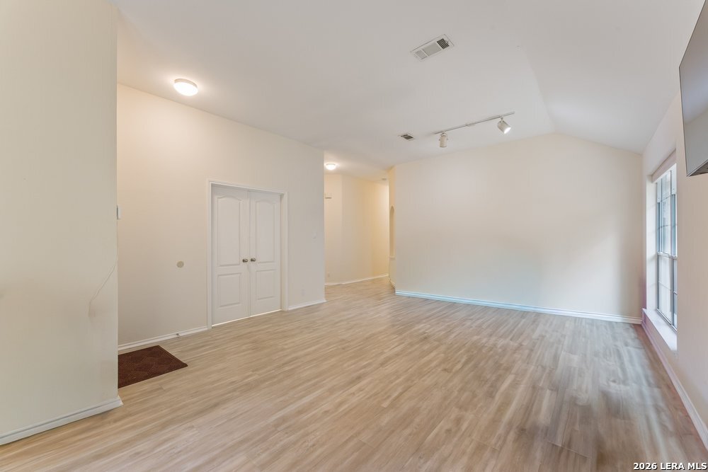 18 Dallari San Antonio TX 78216