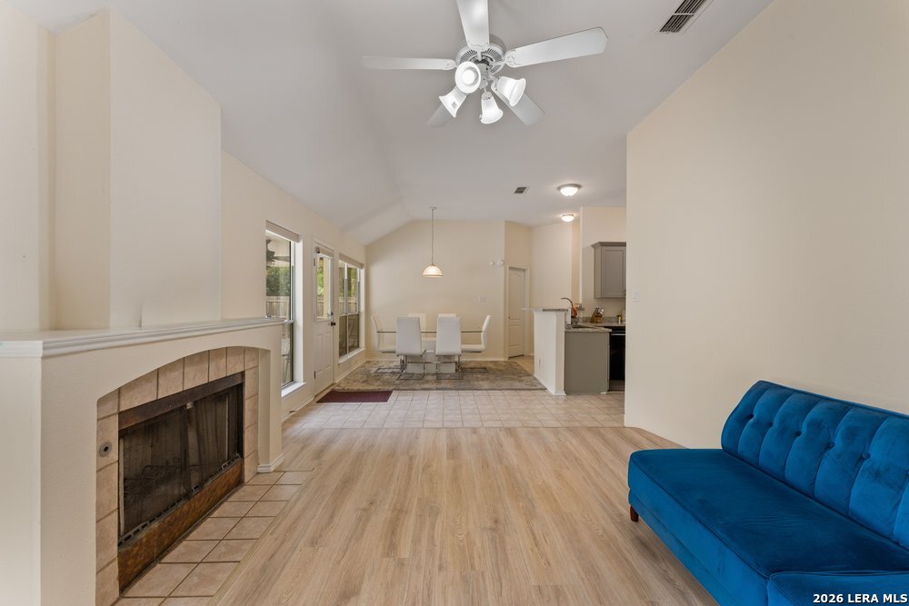 18 Dallari San Antonio TX 78216