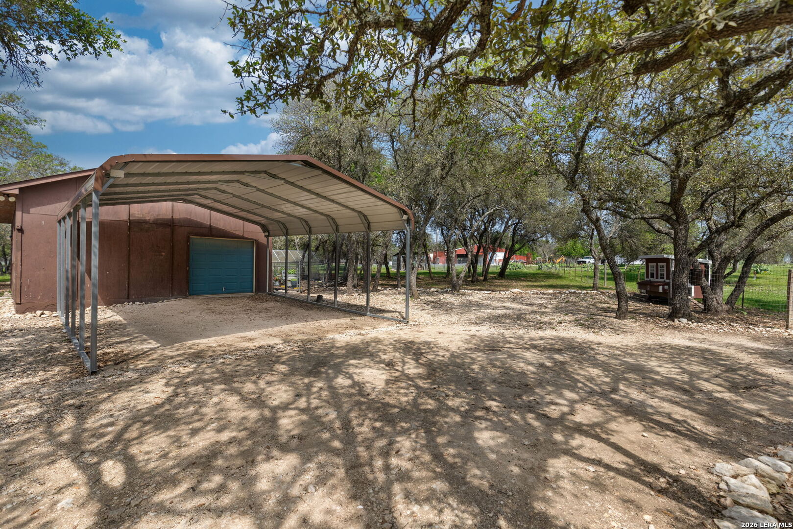 222 Spanish Oak Trail Harper TX 78631