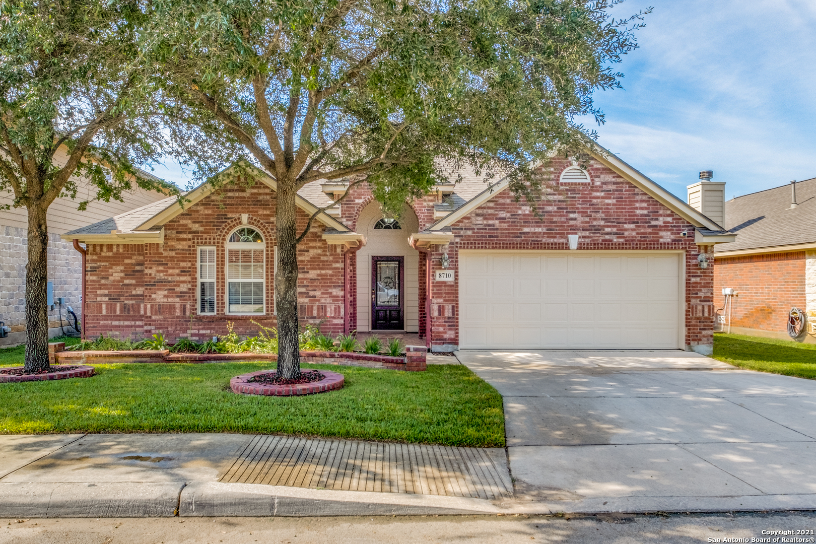 8710 Brocken Forest Helotes TX 78023