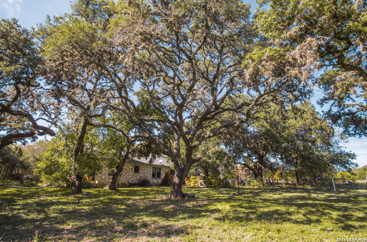 7087 Dietz Elkhorn Road Boerne TX 78015