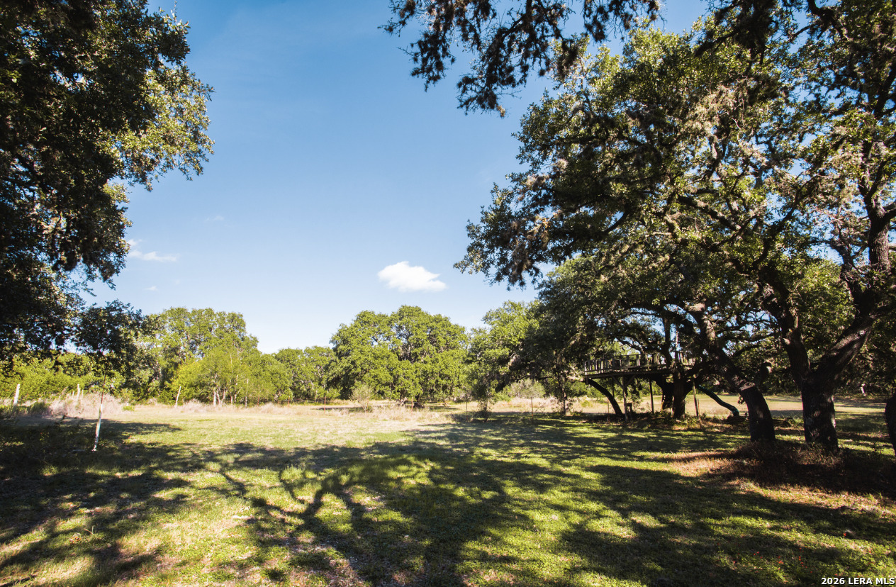 7087 Dietz Elkhorn Road Boerne TX 78015