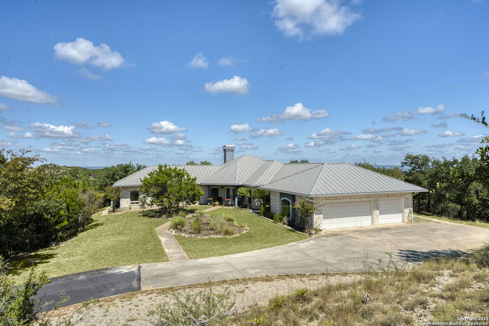 305 Spanish Pass Boerne TX 78006