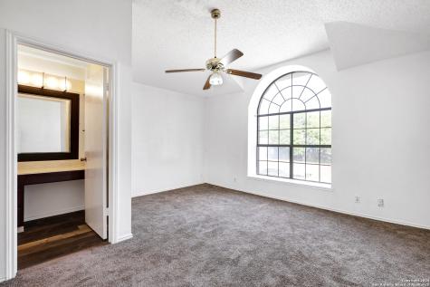 5986 Sunrise Bend Drive San Antonio TX 78244