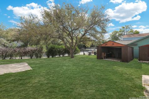 5986 Sunrise Bend Drive San Antonio TX 78244