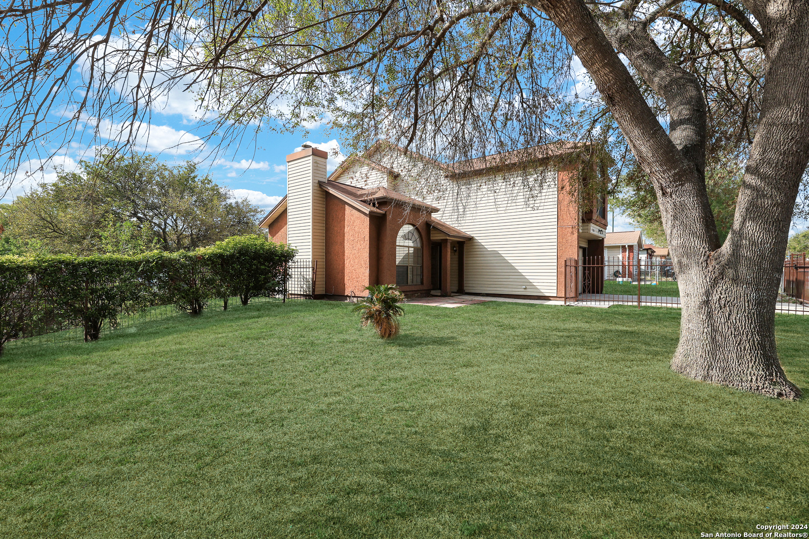 5986 Sunrise Bend Drive San Antonio TX 78244