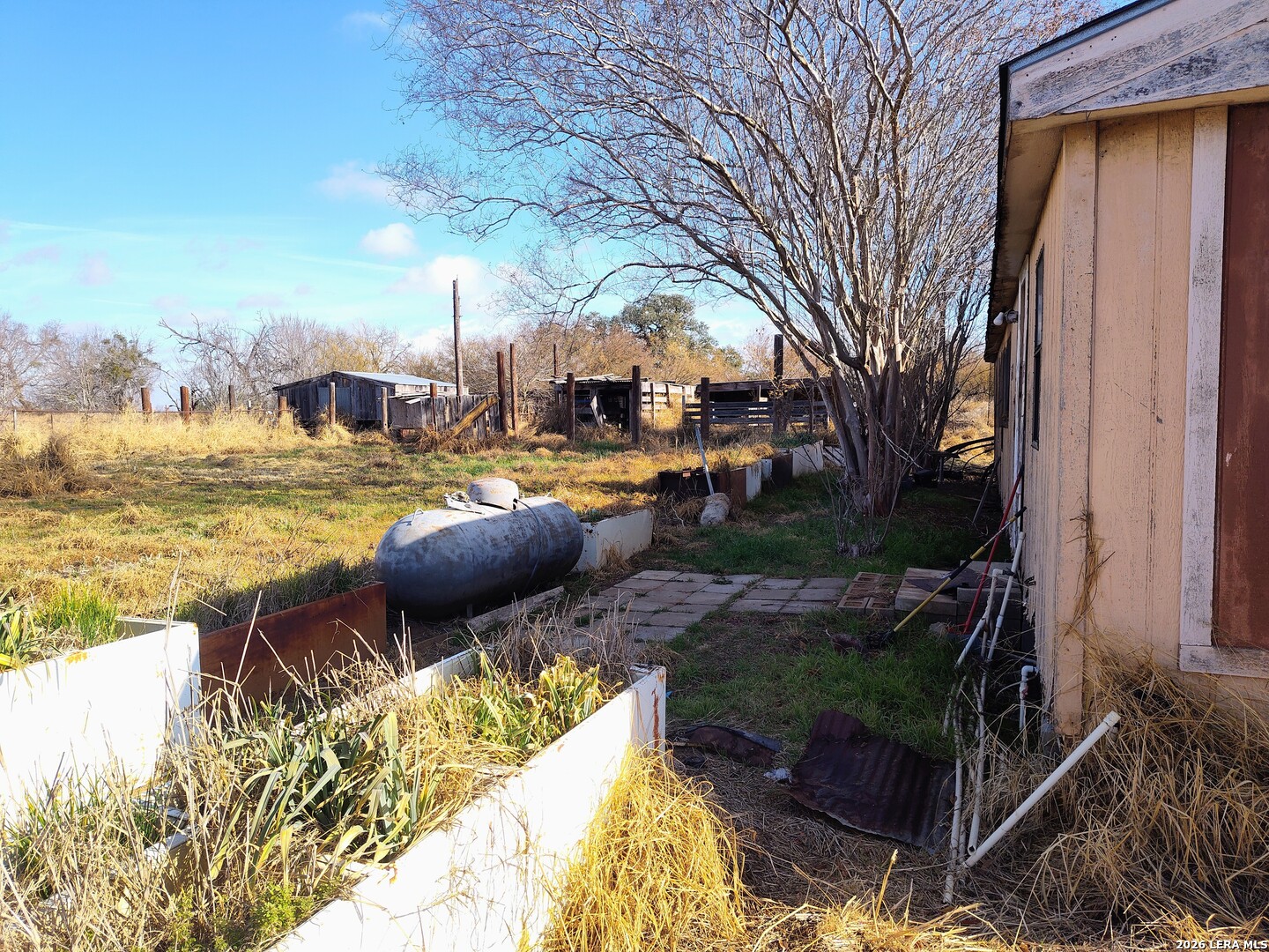1641 County Road 223 Floresville TX 78114