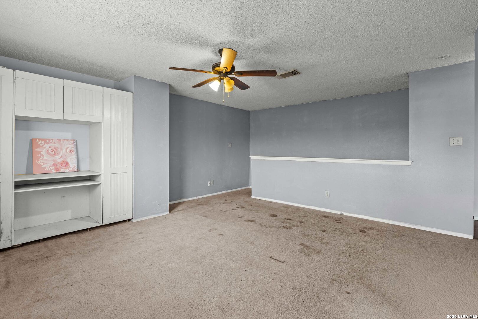 8146 Easy Meadow Converse TX 78109