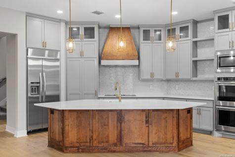 845 Coronado Kerrville TX 78028