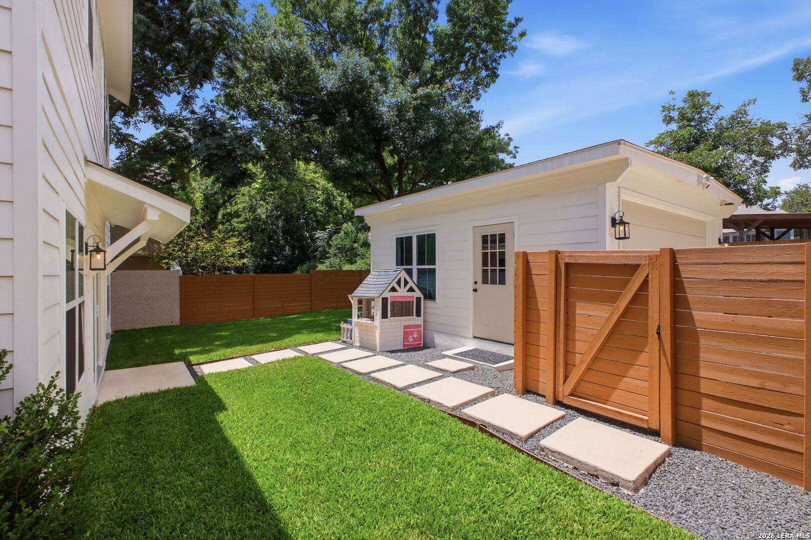 301 Ogden Lane Alamo Heights TX 78209
