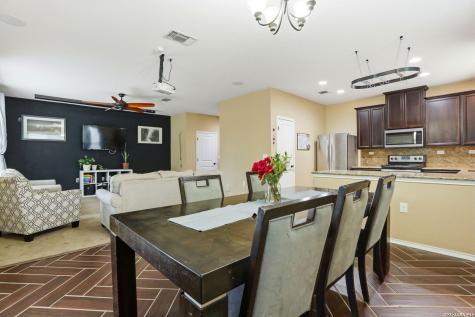 7455 Primrose Post San Antonio TX 78218