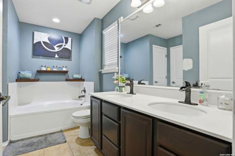 7455 Primrose Post San Antonio TX 78218