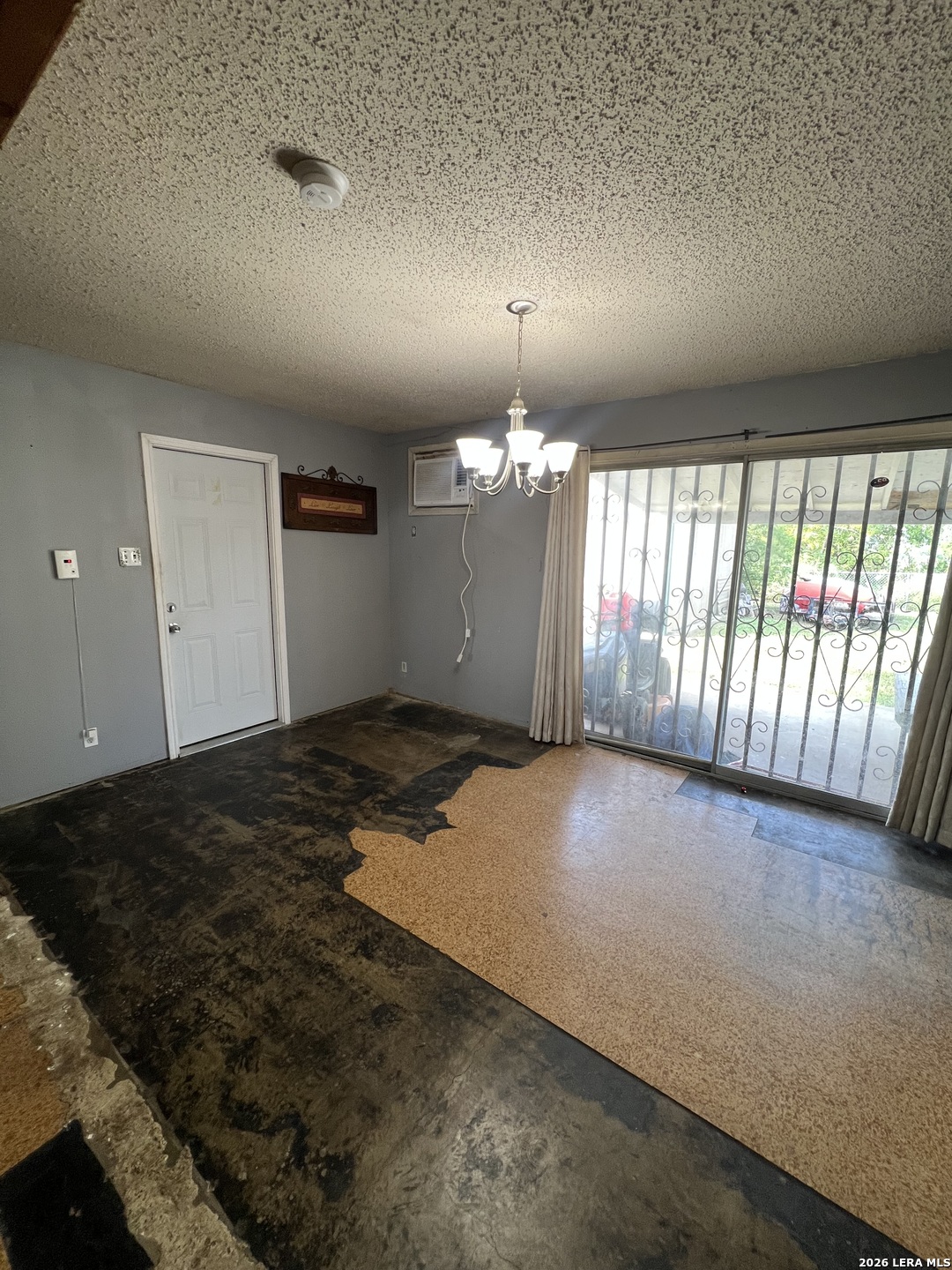 215 Rock Valley Drive San Antonio TX 78227