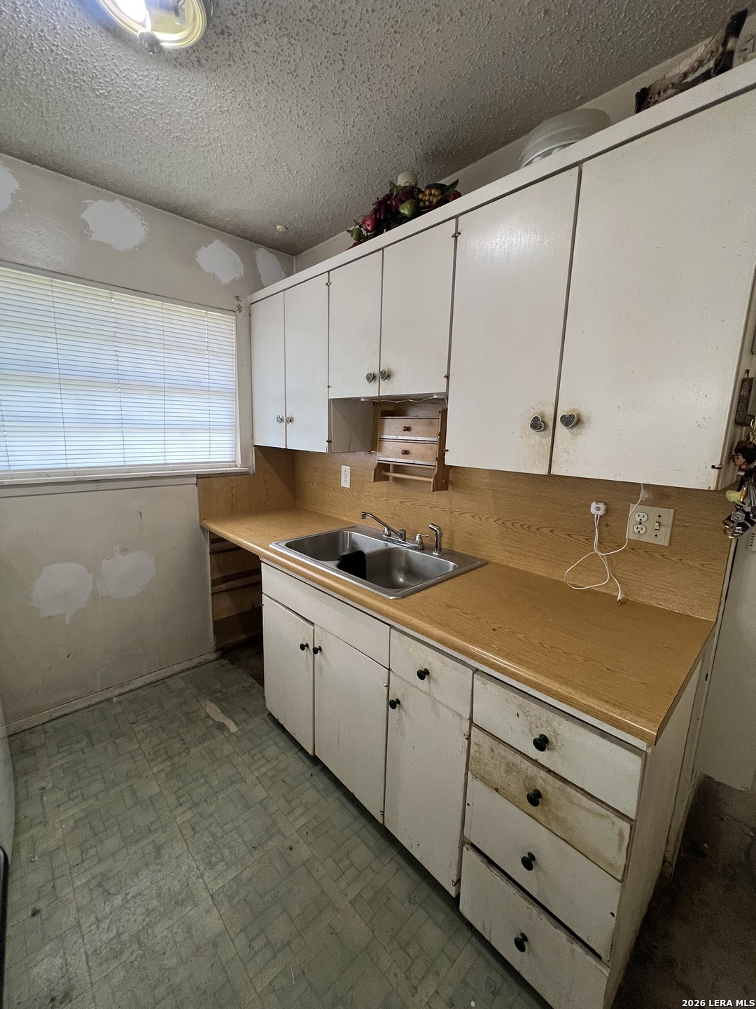 215 Rock Valley Drive San Antonio TX 78227