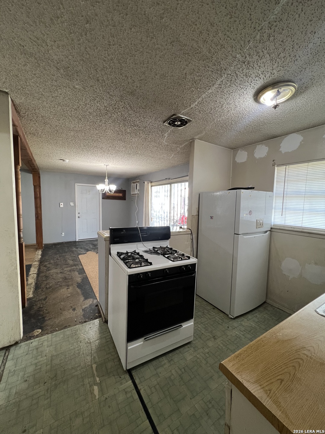 215 Rock Valley Drive San Antonio TX 78227