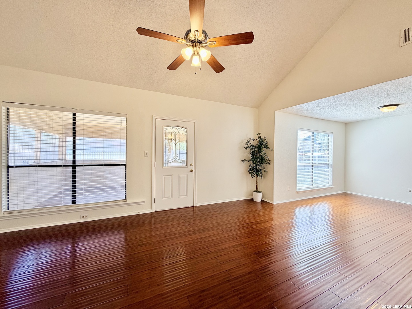 6814 Quail Lake San Antonio TX 78244