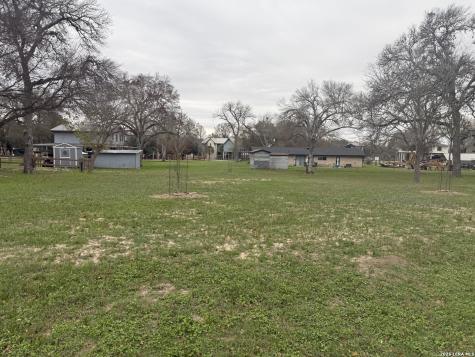 112 Lake Forrest Drive Seguin TX 78155