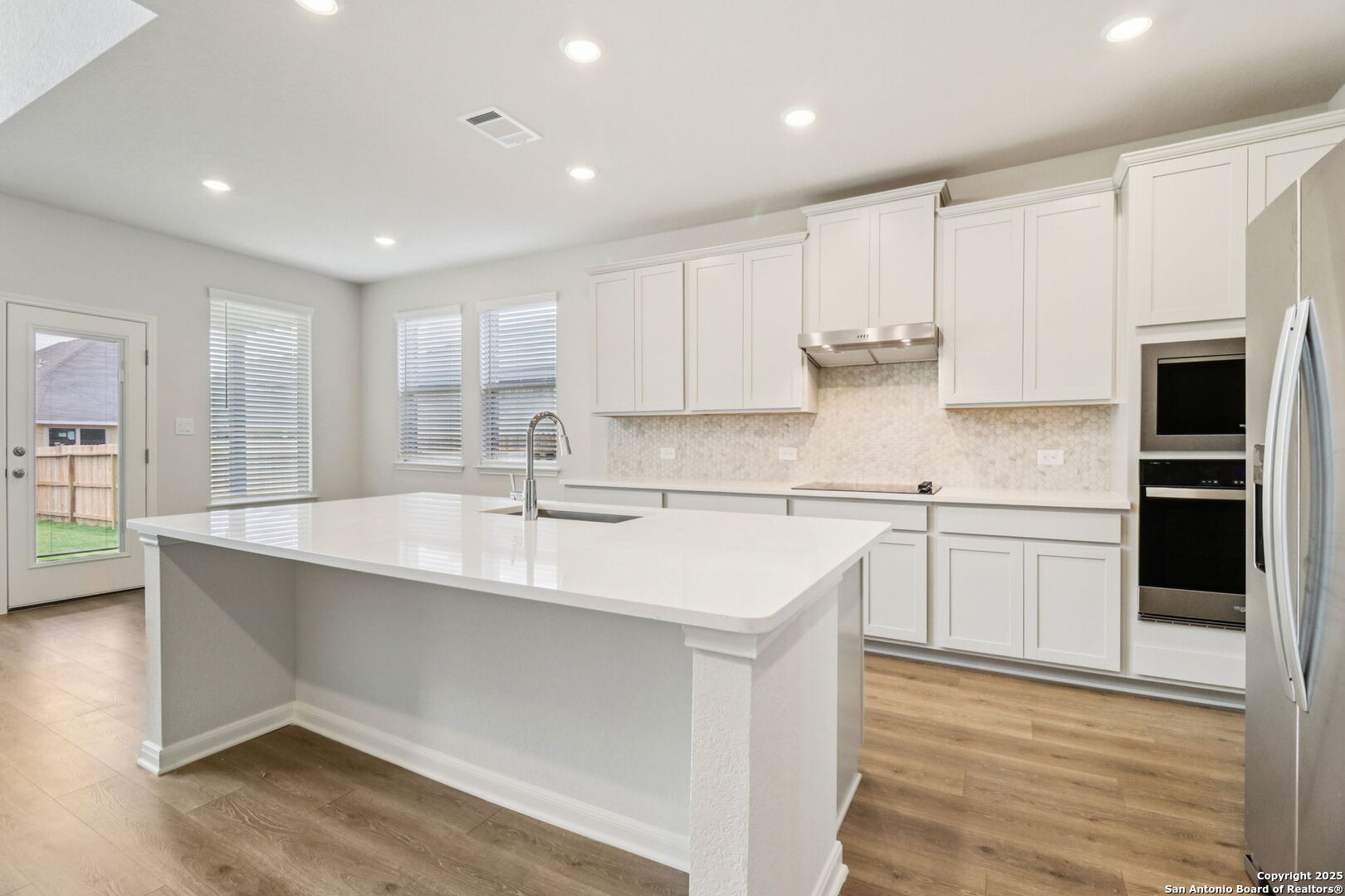 10419 Dragonfish Avenue Boerne TX 78006