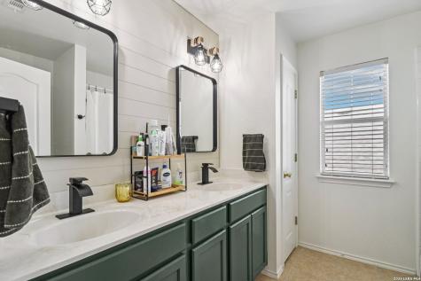 24407 Flint Creek San Antonio TX 78255