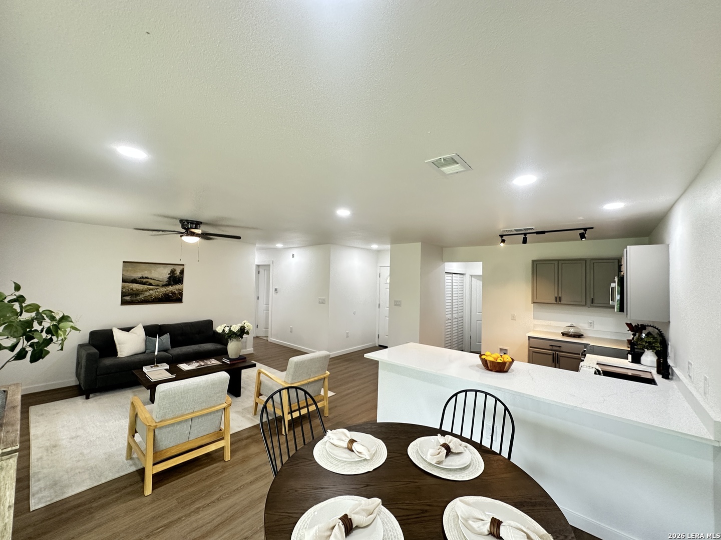 259 E Baetz Boulevard San Antonio TX 78221