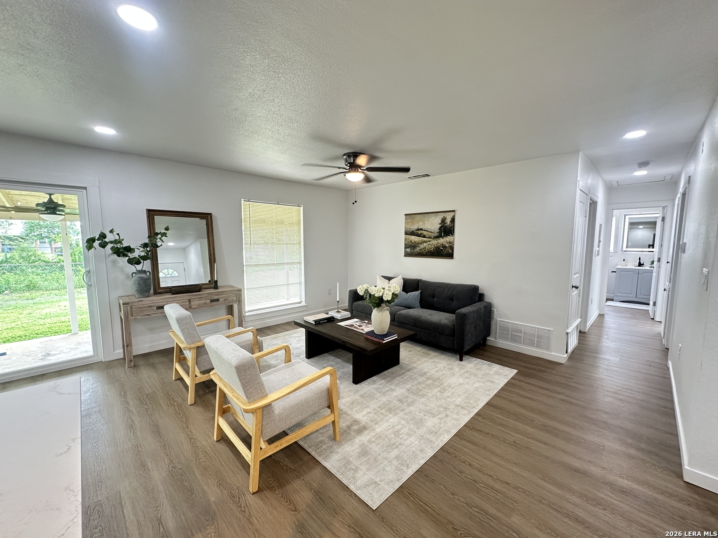 259 E Baetz Boulevard San Antonio TX 78221