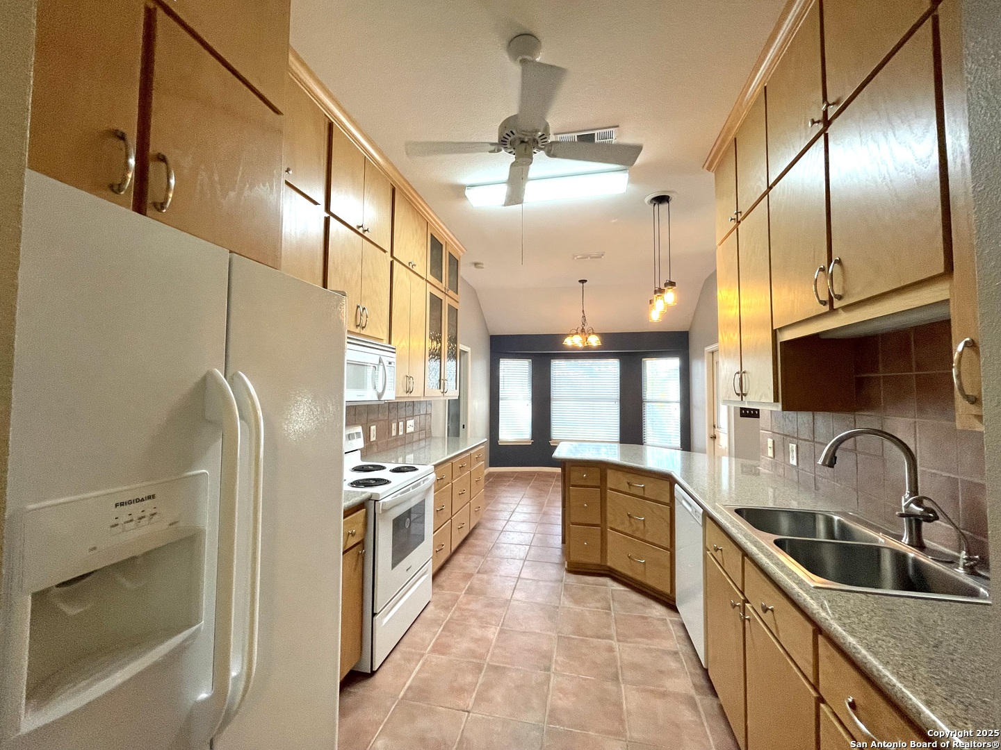 211 Bonner New Braunfels TX 78130