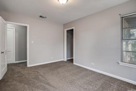 102 Krameria Drive Castle Hills TX 78213