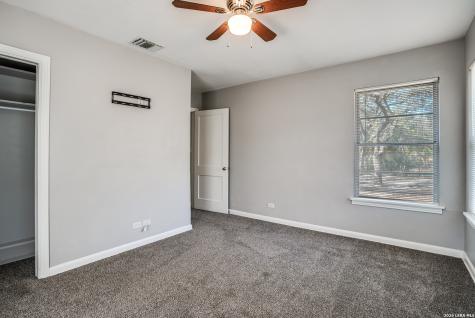 102 Krameria Drive Castle Hills TX 78213