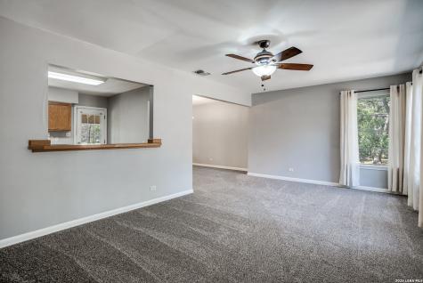 102 Krameria Drive Castle Hills TX 78213