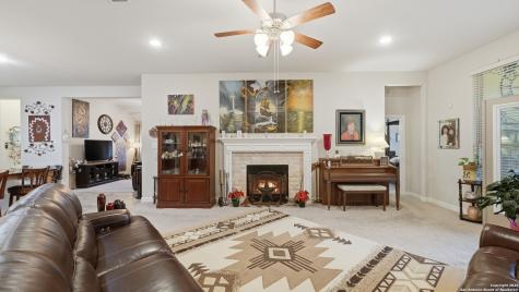 2084 Tejas Pecan New Braunfels TX 78130