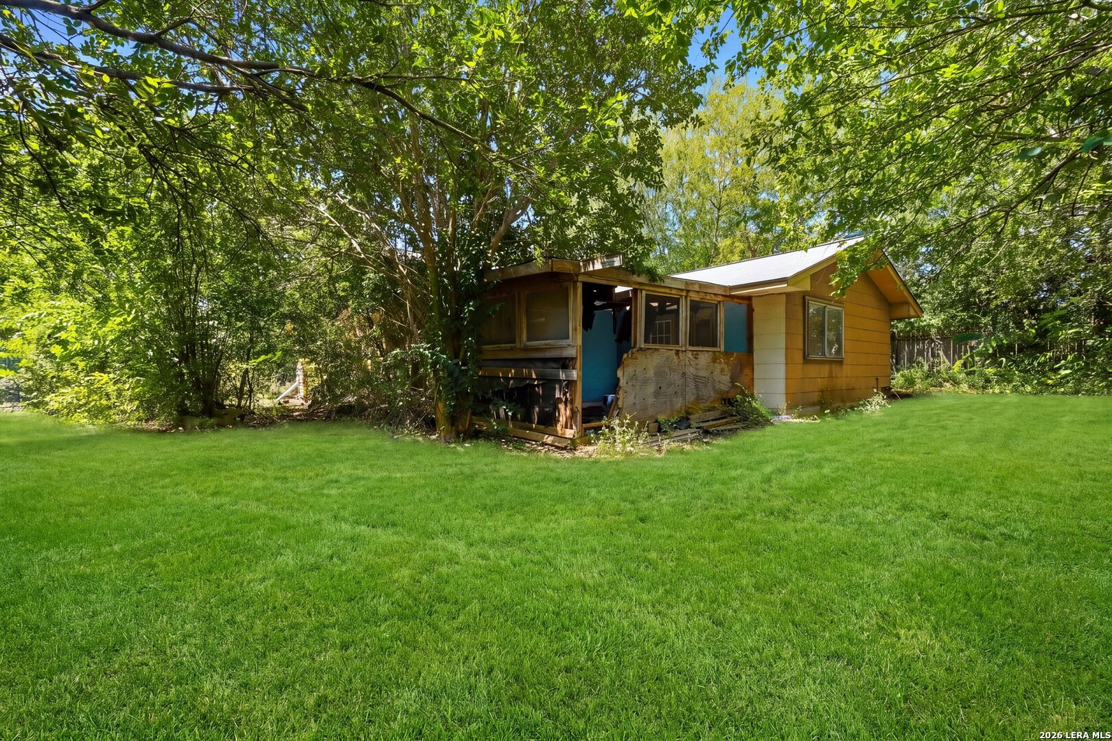 5675 Castle Glade San Antonio TX 78218