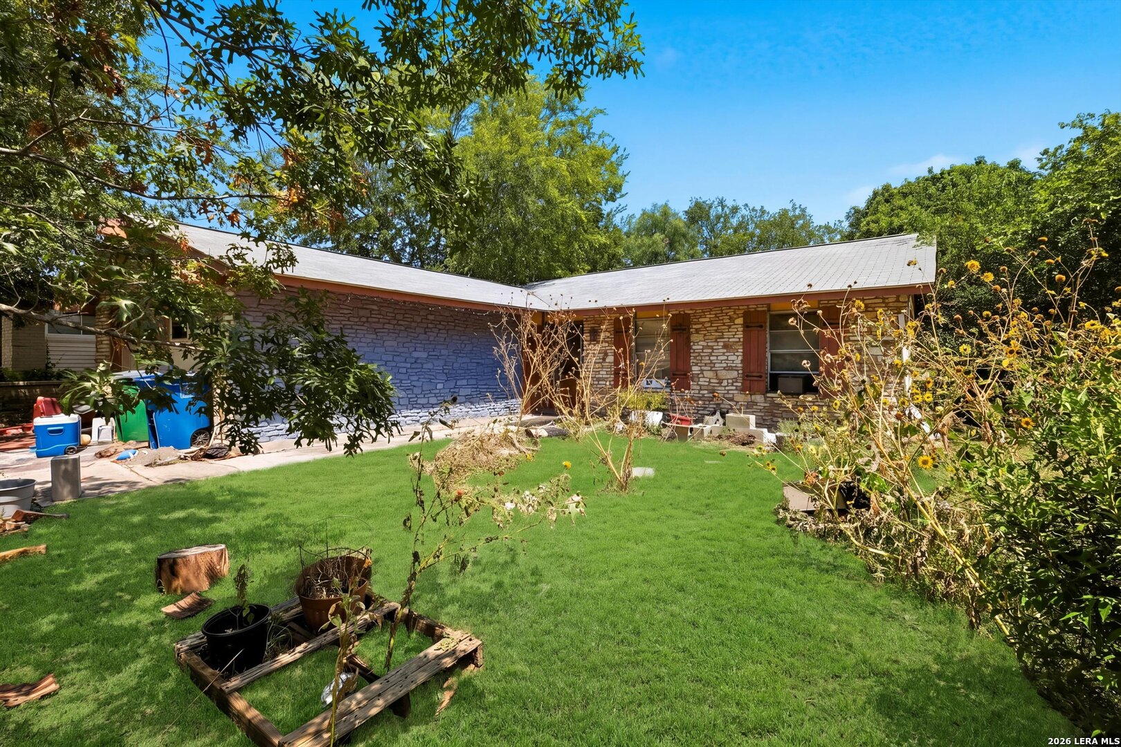 5675 Castle Glade San Antonio TX 78218