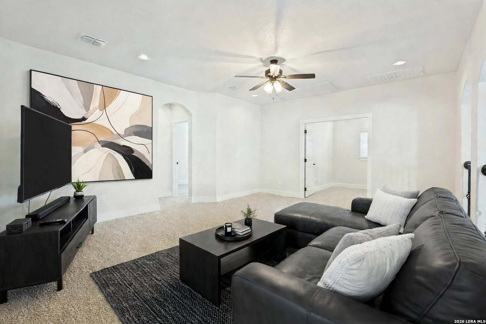 15231 Comanche Hills San Antonio TX 78233