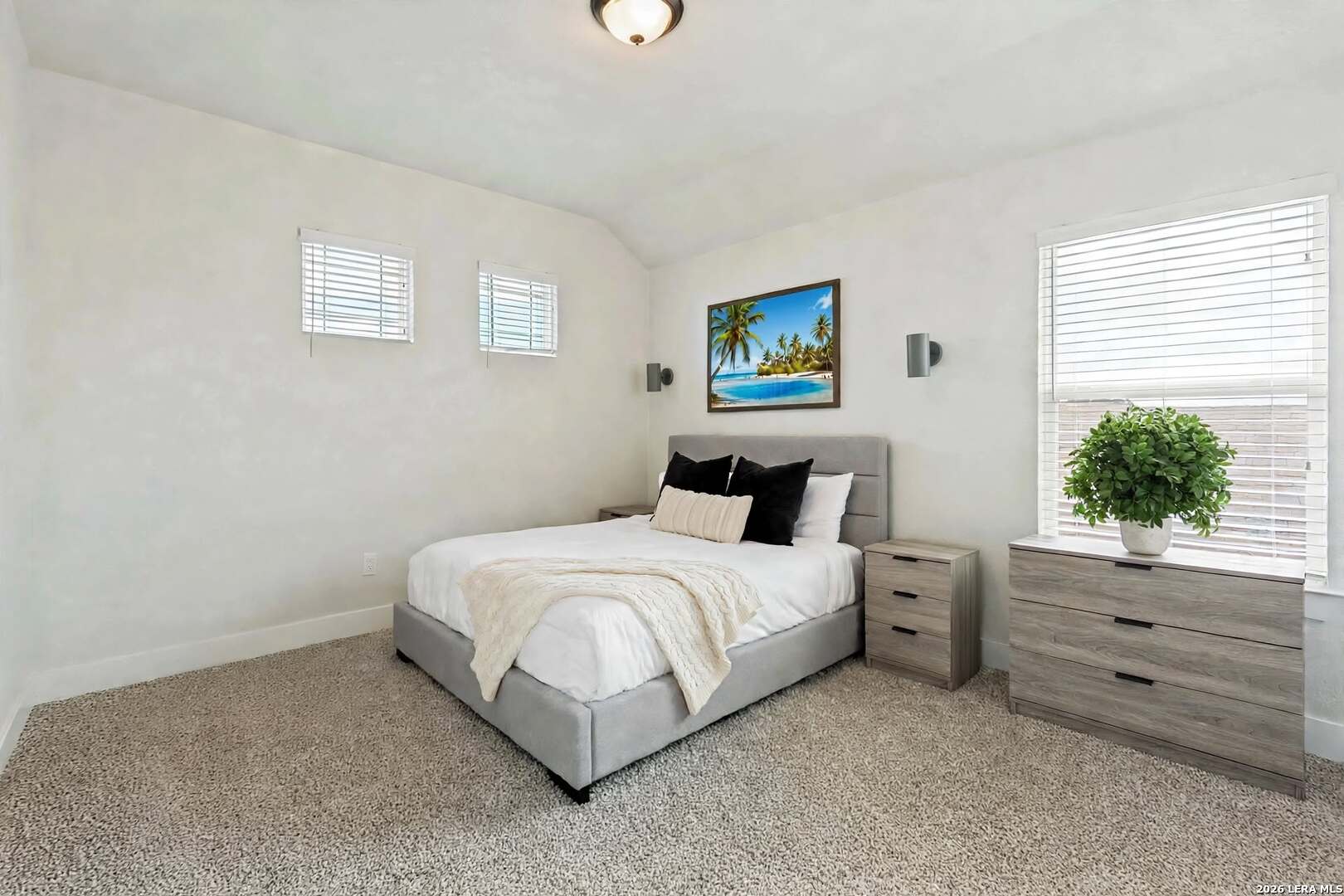15231 Comanche Hills San Antonio TX 78233