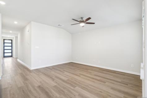 858 Shatterhand Boulevard San Antonio TX 78260