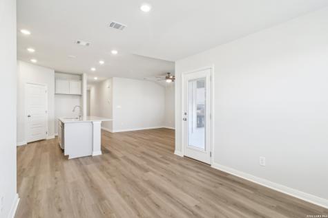 858 Shatterhand Boulevard San Antonio TX 78260