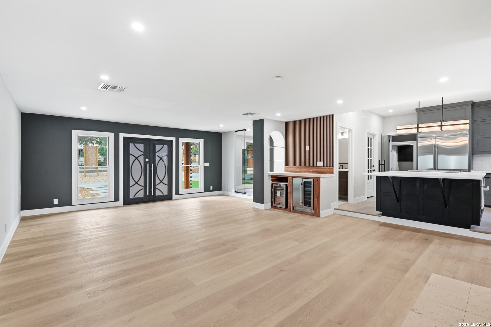 227 E Sunset Road San Antonio TX 78209