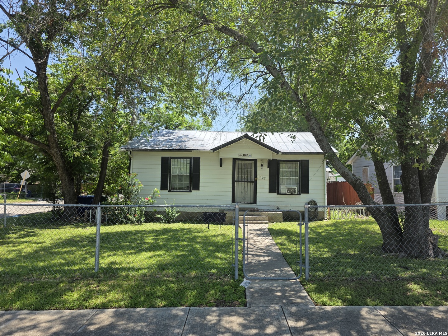 1402 Hermine San Antonio TX 78201
