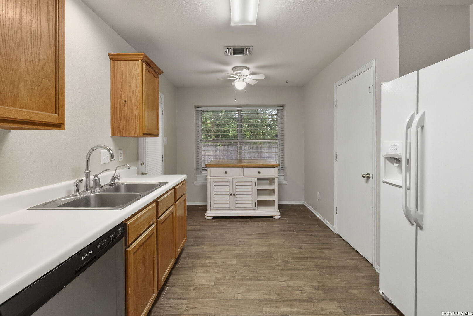 5846 Larkmeadow San Antonio TX 78233
