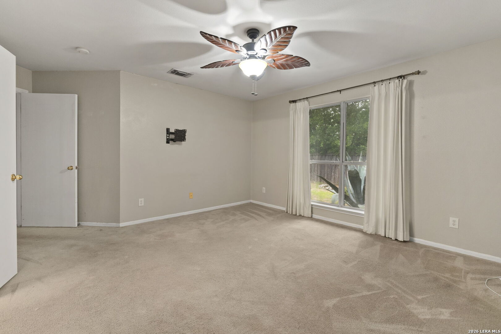 5846 Larkmeadow San Antonio TX 78233