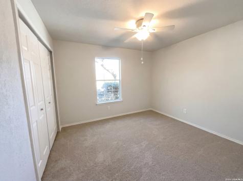 7223 Avator Bay San Antonio TX 78250