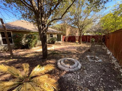 7223 Avator Bay San Antonio TX 78250